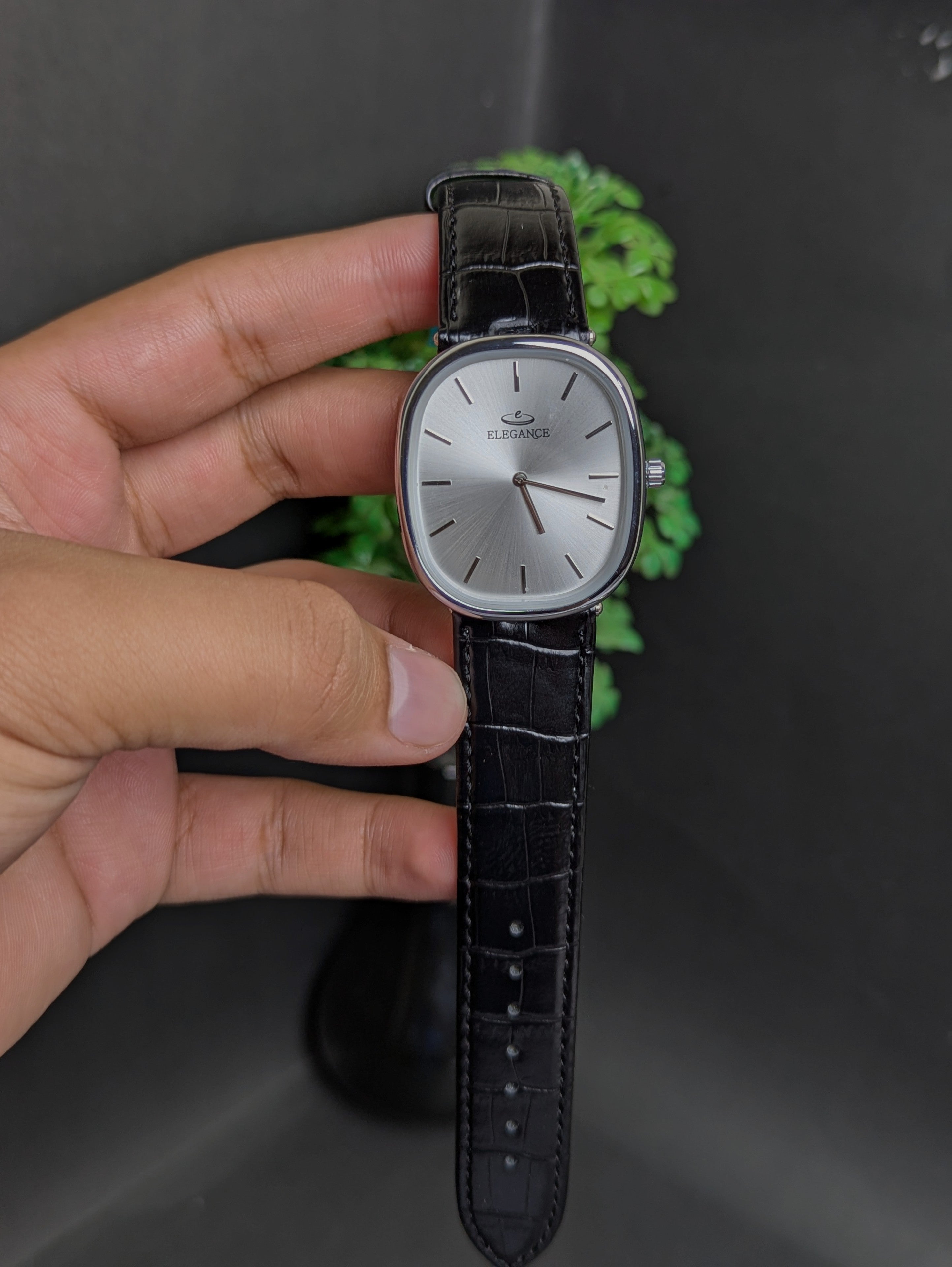 ELEGANCE DRESS WATCH – SILVER SUNBURST DIAL | BLACK LEATHER STRAP