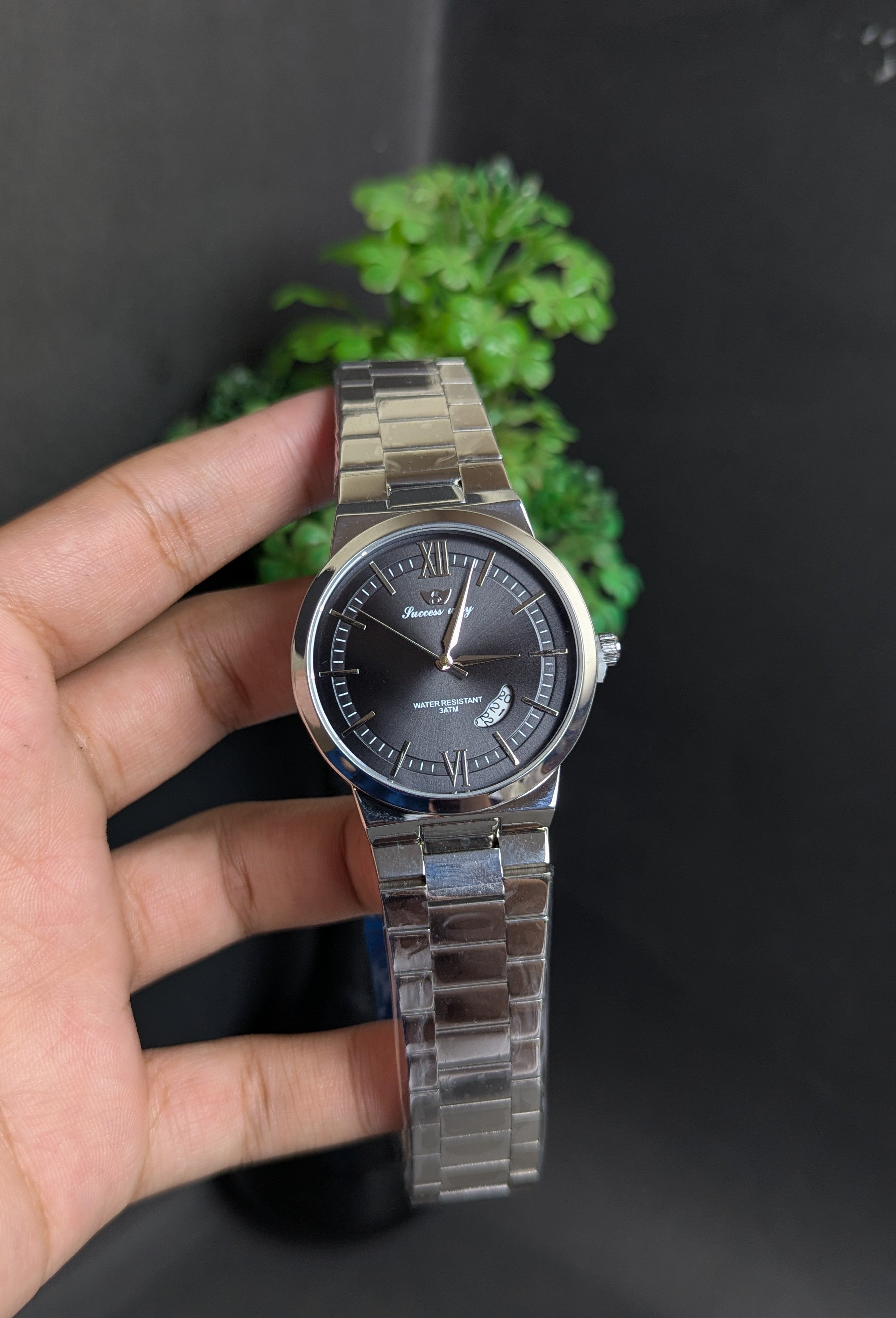 SUCCESS WAY|SILVER SHADOW DATE WATCH