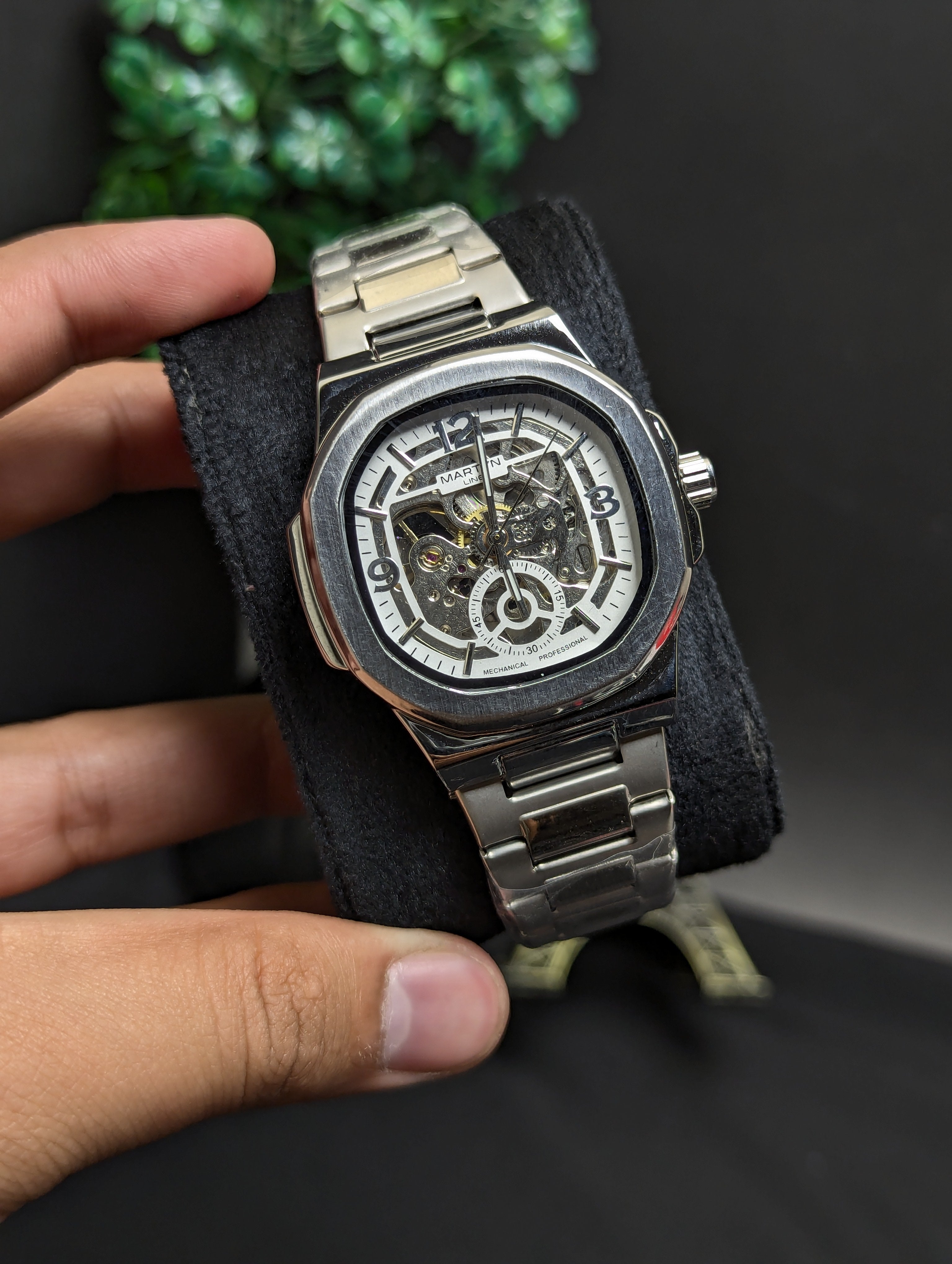 Elegance automatic