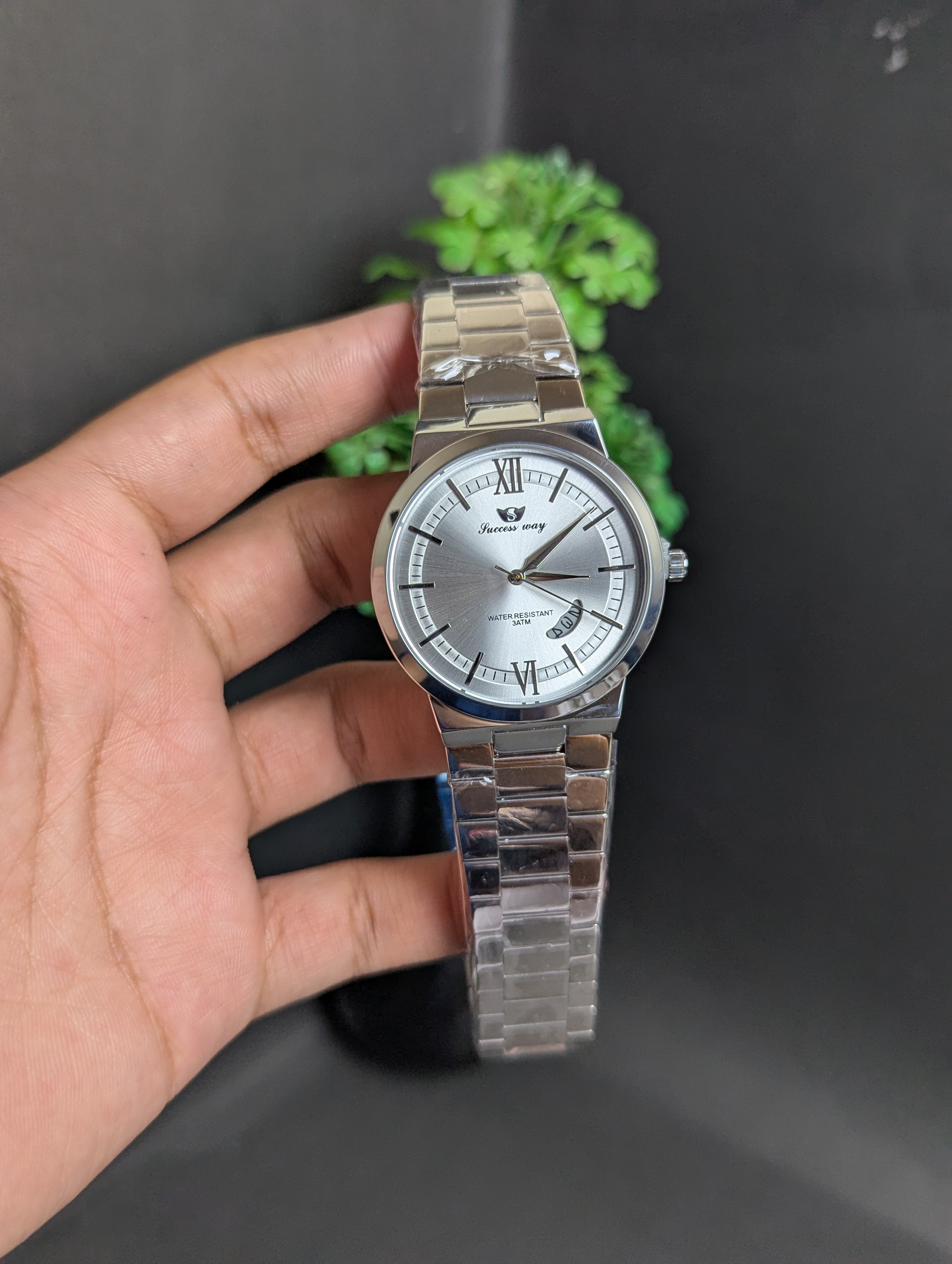 SUCCESS WAY|SILVER AURORA DATE WATCH